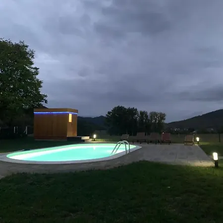 V'S Place - Wooden House With Heated Pool And Outdoor Sauna Otočac Exterior foto