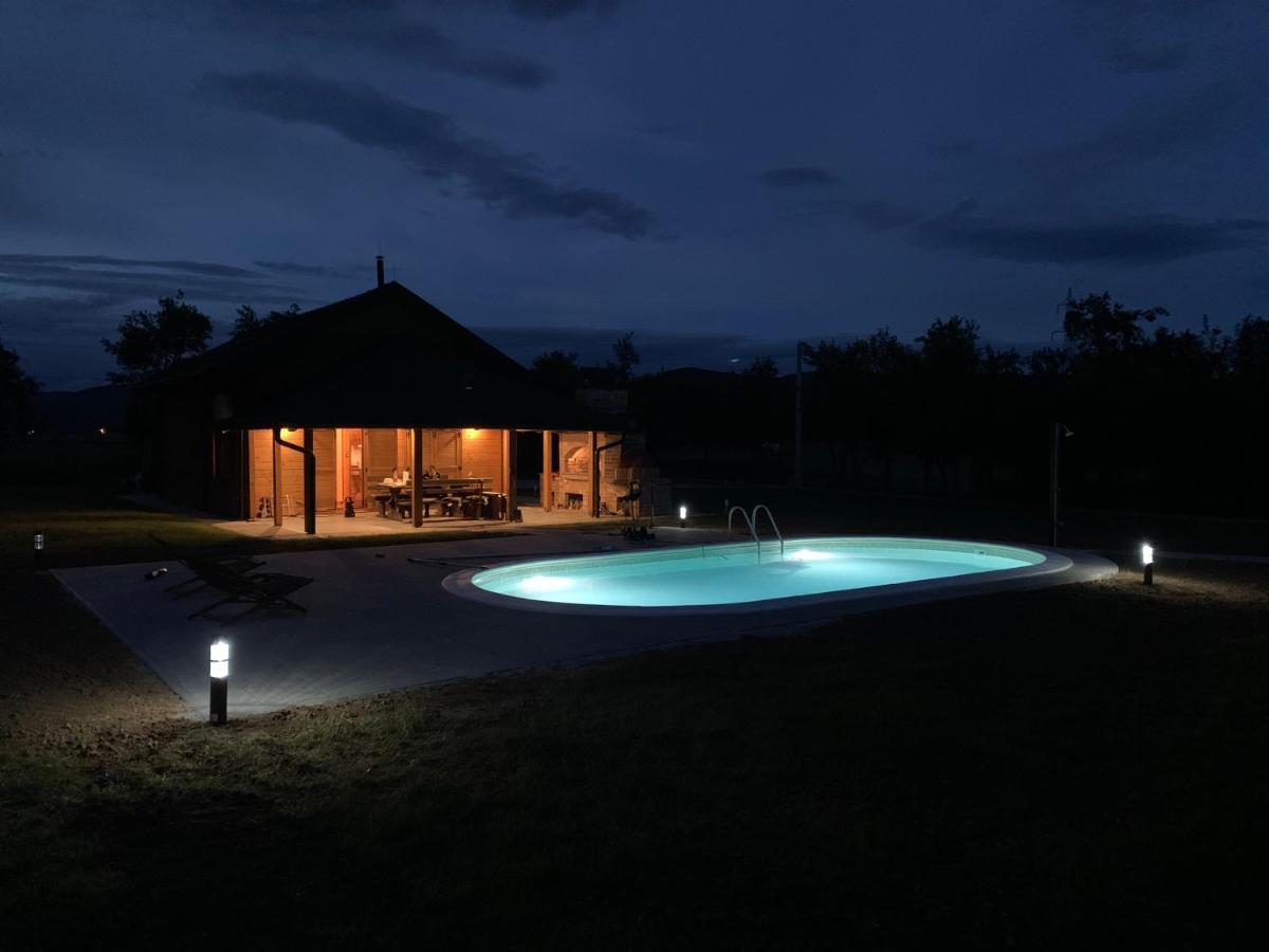 Holiday home V's Place - Wooden House With Heated Pool And Outdoor Sauna *