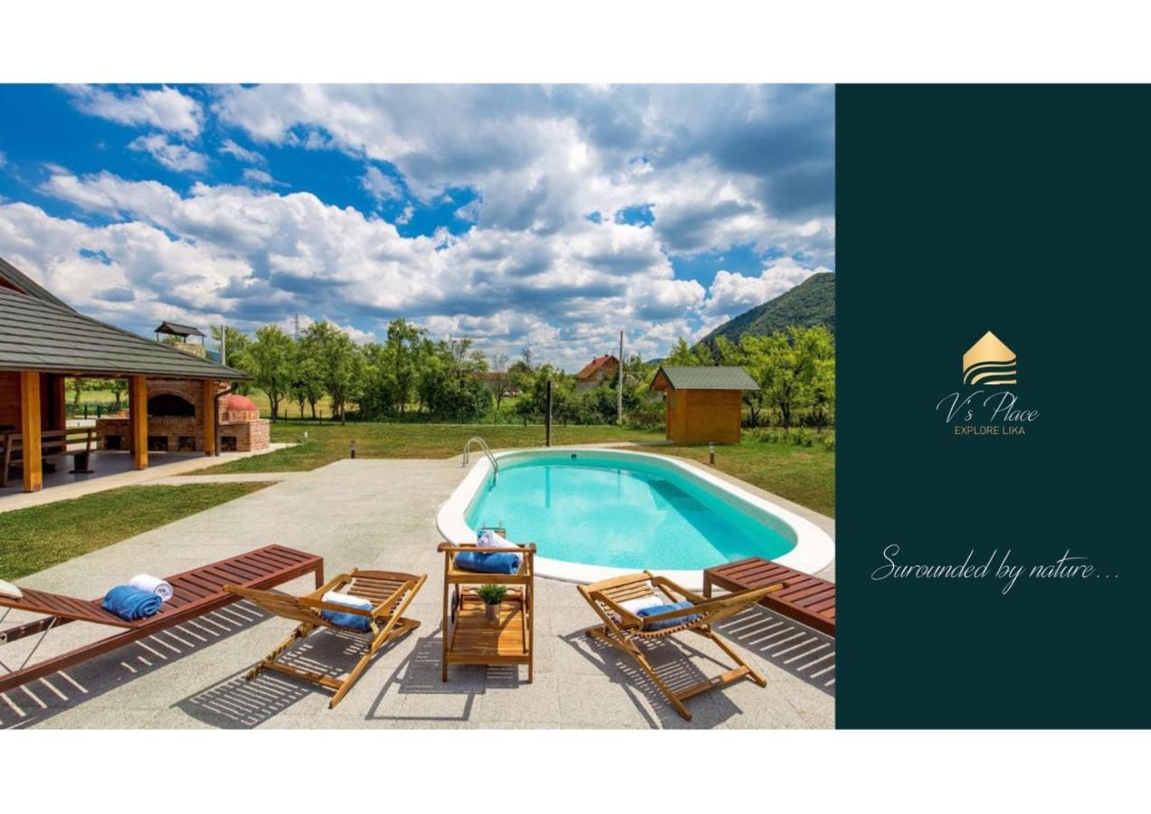 V's Place - Wooden House With Heated Pool And Outdoor Sauna *